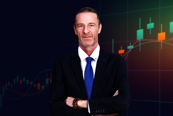 https://files.fmarket.vn/pro/blog/latest/ongdimonicDragoncapital2_1756269851041.png